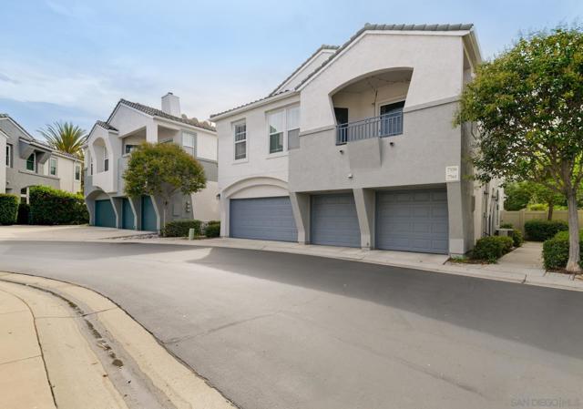 7561 Hazard Center Drive, San Diego CA: https://media.crmls.org/mediaz/d3524bdc-f1eb-4490-bc17-9553d2c8406f.jpg