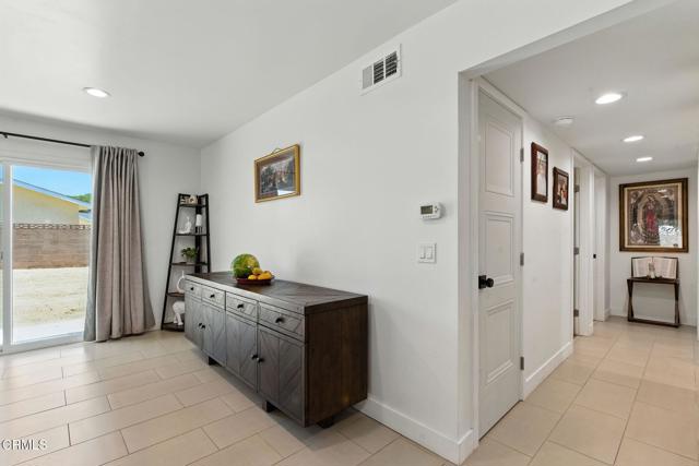 Detail Gallery Image 17 of 41 For 44502 Palm Vista Ave, Lancaster,  CA 93535 - 5 Beds | 3 Baths