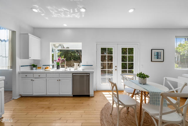 Detail Gallery Image 7 of 41 For 2521 Ironstone St, Oxnard,  CA 93036 - 4 Beds | 3 Baths