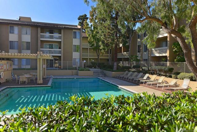 1885 Diamond St, San Diego CA: https://media.crmls.org/mediaz/d3574c72-a6eb-4aee-9c6a-25cda5c0ae87.jpg
