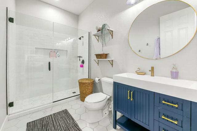 44830 Via Mirabel, La Quinta CA: https://media.crmls.org/mediaz/d3576a7e-42bc-4769-9a5e-8602450b87c2.jpg