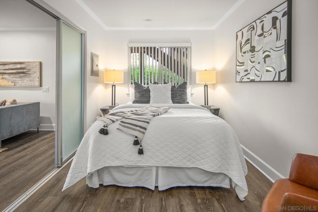8581 Villa La Jolla Dr - photo 10