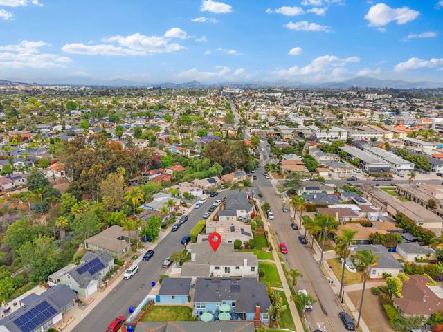 4618 Monroe Avenue, San Diego CA: https://media.crmls.org/mediaz/d3593c86-58e4-458f-b7f7-fbd876fdb31d.jpg