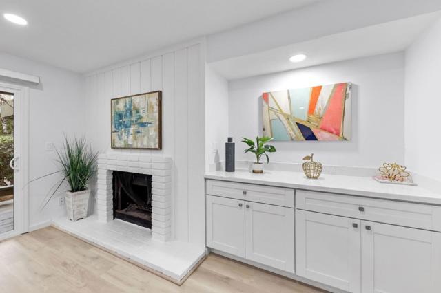 50 E Middlefield Road, Mountain View CA: https://media.crmls.org/mediaz/d35948c5-3257-4749-a267-f8cc2705da03.jpg