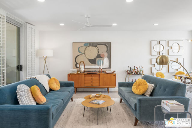 1821 Sandcliff Road, Palm Springs CA: https://media.crmls.org/mediaz/d35a2900-5ec8-4d15-b320-9295f0088e76.jpg