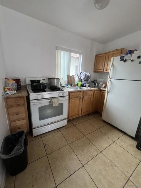 2912 Logan Avenue, San Diego CA: https://media.crmls.org/mediaz/d35a2a5d-195d-4a43-908a-1df284be433b.jpg