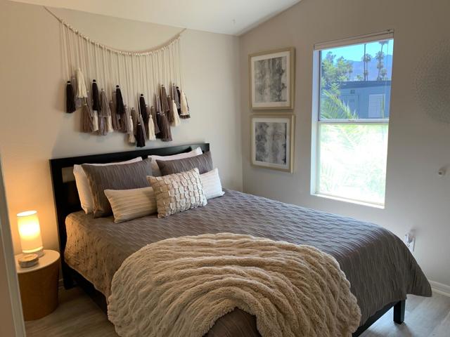 31 Paseo Laredo North, Cathedral City CA: https://media.crmls.org/mediaz/d35a3b2b-059c-473a-a08c-a61611950767.jpg