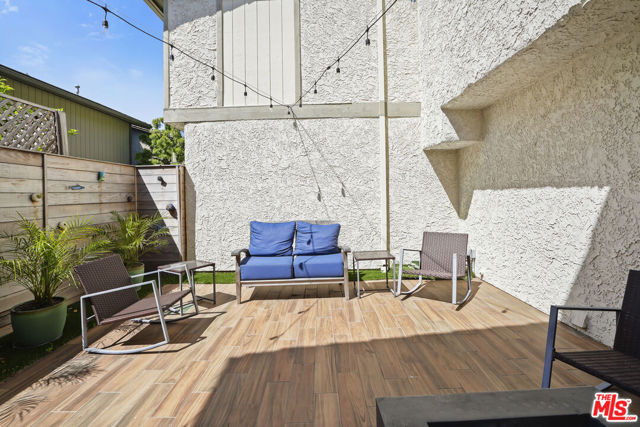 6505 Dume Drive, Malibu CA: https://media.crmls.org/mediaz/d35a84e5-2d02-4742-92a2-7cbdd8012dfa.jpg