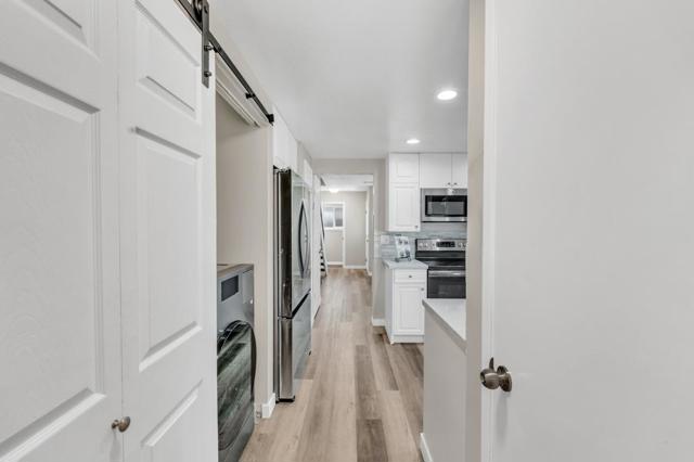 4926 Poplar Terrace, Campbell CA: https://media.crmls.org/mediaz/d35b410d-adc7-4bac-ba77-ca52d7c21af8.jpg