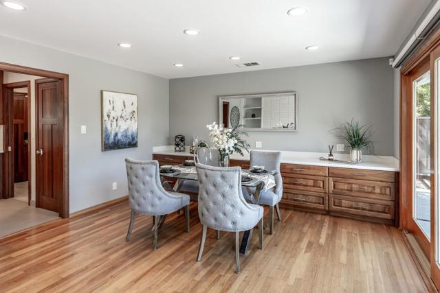 12457 BROOKGLEN Drive, Saratoga CA: https://media.crmls.org/mediaz/d35b9cd0-e552-45e9-9921-851af808c553.jpg