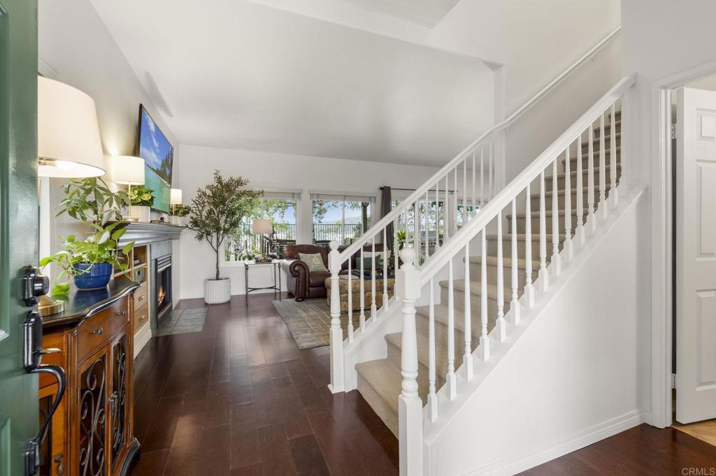 730 Foxhall Court - photo 2