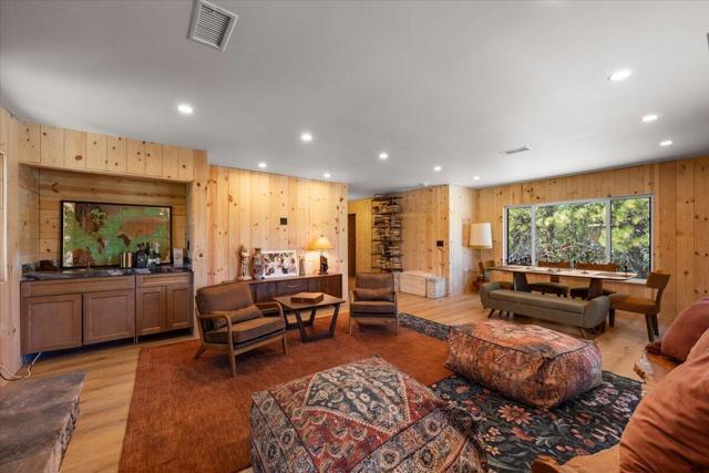 41073 Pennsylvania Avenue, Big Bear, CA 92315