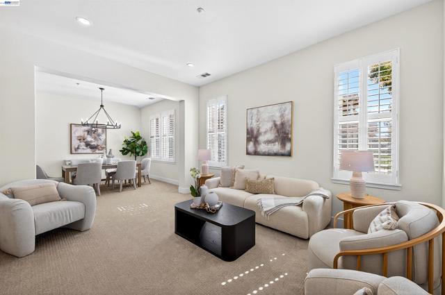 Image 3 of 45 For 5564 Stockton Loop