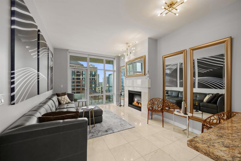 550 Front Street #707