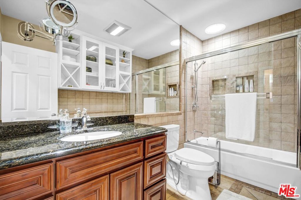 MLS #26860419 image #13