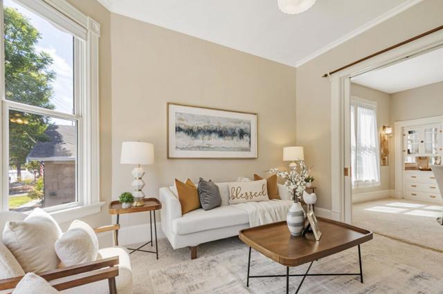 471 N 10th Street, San Jose CA: https://media.crmls.org/mediaz/d36118cf-201c-4f3d-b04e-40ac6cc60333.jpg