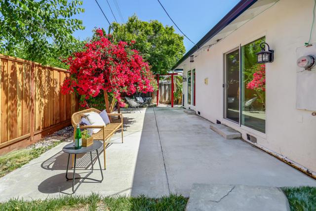 2189 Ventura Place, Santa Clara CA: https://media.crmls.org/mediaz/d3613d21-7f81-4f78-b18e-21e044c65aca.jpg