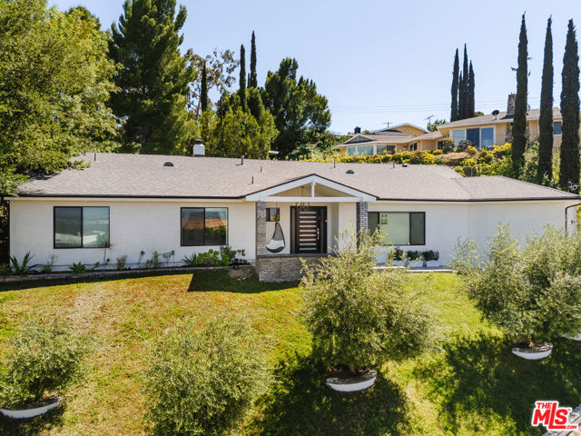 3554 Alginet Drive photo 2