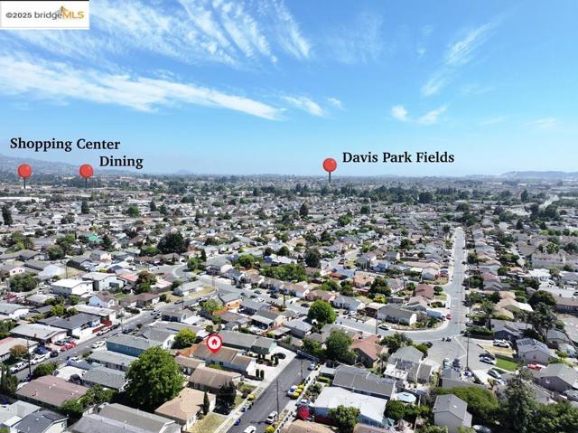 2740 14Th St, San Pablo CA: https://media.crmls.org/mediaz/d36192ec-7e58-4db1-98f8-f42be80c75dc.jpg
