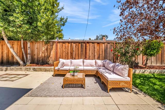 180 Coventry Drive, Campbell CA: https://media.crmls.org/mediaz/d361aef9-b7d9-473f-8694-0a5d59506173.jpg