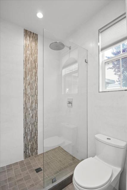 Image 11 of 58 For 37808 Appletree Court