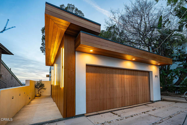 Detail Gallery Image 4 of 34 For 812 W Avenue 37, Los Angeles,  CA 90065 - 3 Beds | 2/1 Baths