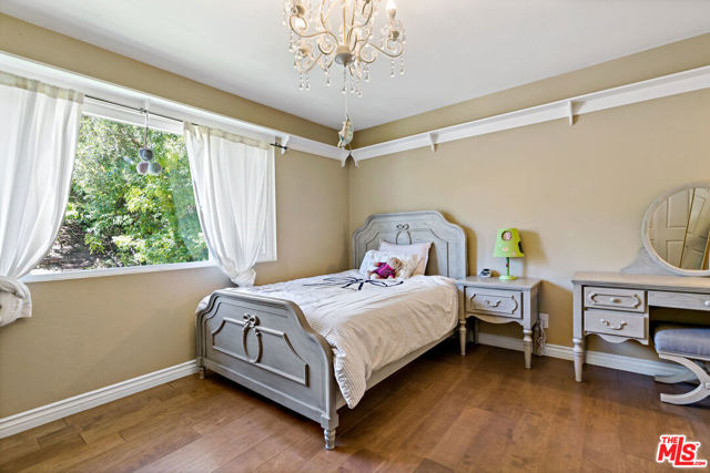 683 Triunfo Canyon Road, Westlake Village CA: https://media.crmls.org/mediaz/d362c5c4-08de-46f4-a0a9-78583dd7c2c8.jpg