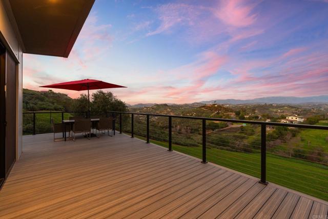 Detail Gallery Image 24 of 75 For 6937 Kellyn Ln, Vista,  CA 92084 - 4 Beds | 4/1 Baths