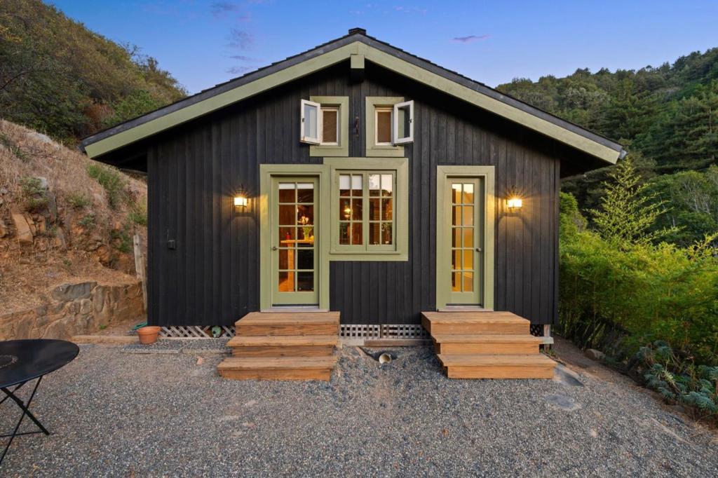 MLS #ML82005863 image #11