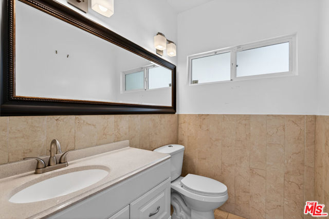 6292 Lubao Avenue photo 23