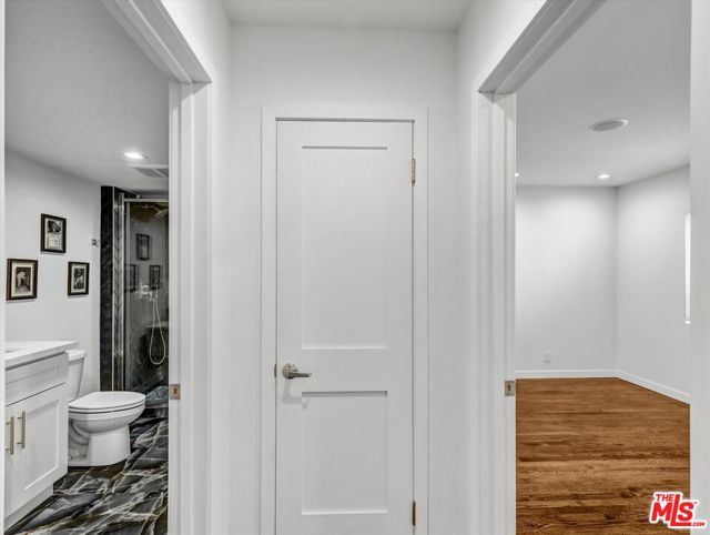 754 N Croft Avenue, Los Angeles CA: https://media.crmls.org/mediaz/d36401ce-150f-4b9e-ad89-579ea39cf22d.jpg