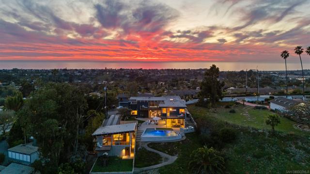1635 Gascony Rd, Encinitas CA: https://media.crmls.org/mediaz/d364d24b-e21d-4964-89cf-dc810255ca0d.jpg