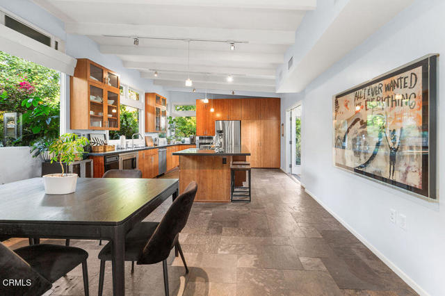 Detail Gallery Image 12 of 34 For 342 Camillo Rd, Sierra Madre,  CA 91024 - 3 Beds | 2/1 Baths