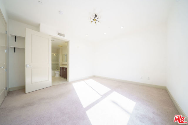 848 Irolo Street, Los Angeles CA: https://media.crmls.org/mediaz/d365dad6-bda2-4064-859d-69b357e60eb9.jpg