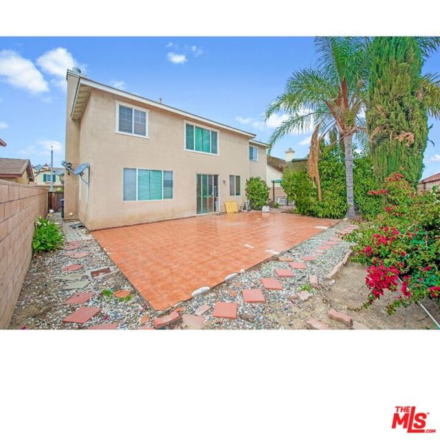 11372 Bridgeway Court, Riverside CA: https://media.crmls.org/mediaz/d36662f8-bf9e-48b7-9894-4761ab1a9d87.jpg
