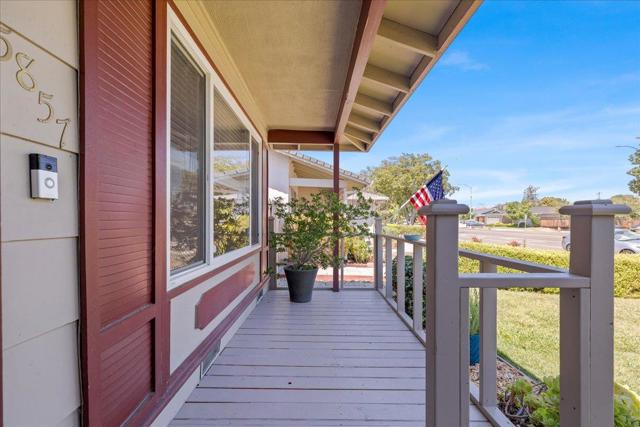 5857 Blossom Avenue, San Jose CA: https://media.crmls.org/mediaz/d3677476-fab1-4a96-8607-5875b3e2da23.jpg