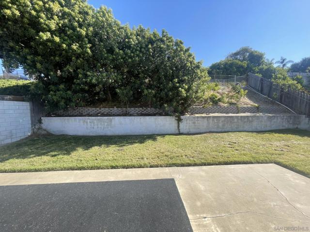 4043 Mira Costa St., Oceanside CA: https://media.crmls.org/mediaz/d367ef3f-771d-41cc-a56f-ad4cdb392016.jpg