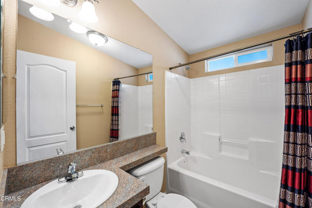 Detail Gallery Image 15 of 29 For 4061 Raven Ln #0,  Oxnard,  CA 93033 - 2 Beds | 2 Baths