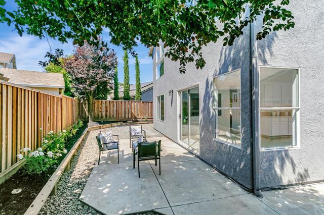 770 Babbs Creek Drive, Gilroy CA: https://media.crmls.org/mediaz/d3689ea1-52bd-4795-b77b-ba027a848e92.jpg