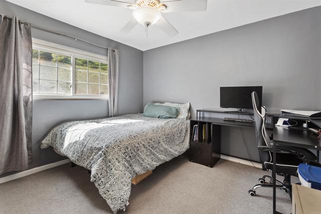 2482 Calle Tres Lomas, Paradise Hills CA: https://media.crmls.org/mediaz/d368fbfa-b680-4480-ae51-c53d1ad5587e.jpg