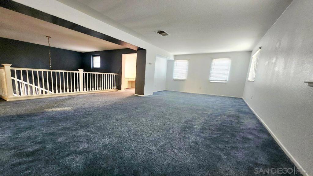 MLS #250045017SD image #36