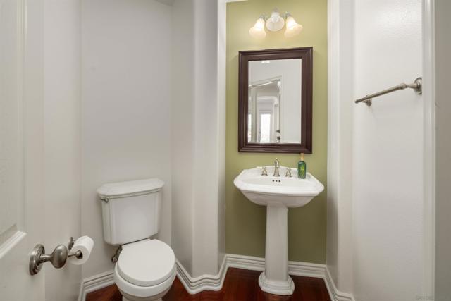 5480 Valerio Trl, San Diego CA: https://media.crmls.org/mediaz/d36a7021-50f1-47cf-80ca-f4e49bc7f8a9.jpg