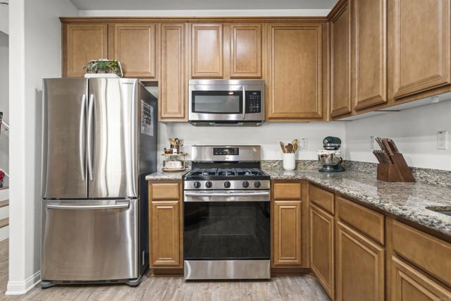 Detail Gallery Image 17 of 32 For 231 Vermont Ct, El Cajon,  CA 92020 - 3 Beds | 2 Baths