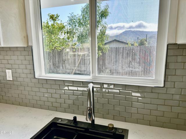 5063 Cypress Lane, Ventura CA: https://media.crmls.org/mediaz/d36c42e6-6664-4b93-8af3-b73e39730ef5.jpg