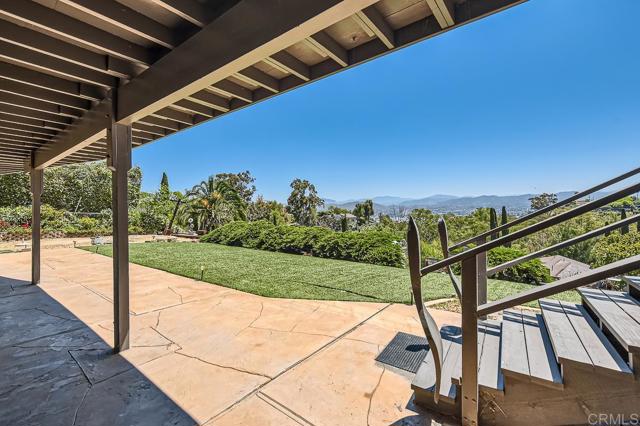 Detail Gallery Image 33 of 40 For 751 Hacienda Drive, El Cajon,  CA 92020 - 4 Beds | 3 Baths