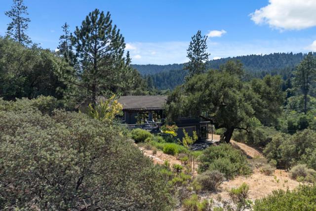 2203 Quail Hollow Road, Ben Lomond CA: https://media.crmls.org/mediaz/d36d5bd9-0264-451d-94ef-20f7ba2c4d6f.jpg