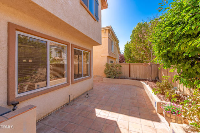 1529 La Verada Court, Camarillo CA: https://media.crmls.org/mediaz/d36fc31f-0605-4349-bd8e-8e3530ade0ab.jpg