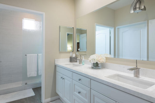 Image 33 of 43 For 1850 Savanna Way