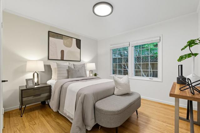 1463 Greenwood Avenue, San Carlos CA: https://media.crmls.org/mediaz/d3717a84-14e7-4e20-abba-ea942f75d702.jpg