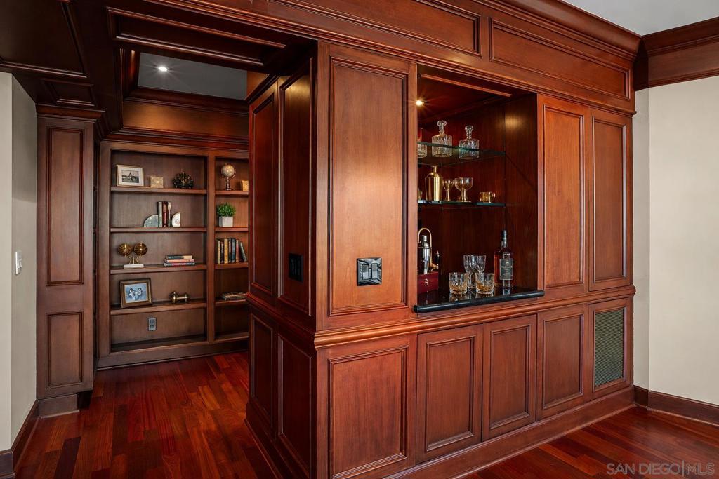 200 Harbor Drive - photo 17